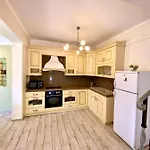 Fourka House