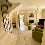 Fourka House *